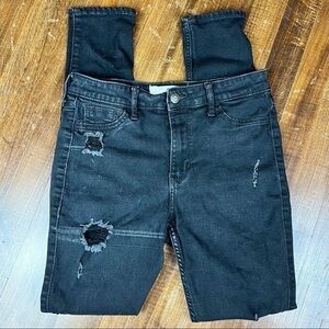 Hollister High-Rise Super Skinny Black Jeans Classic Stretch Destroyed Sz 7 FLAW